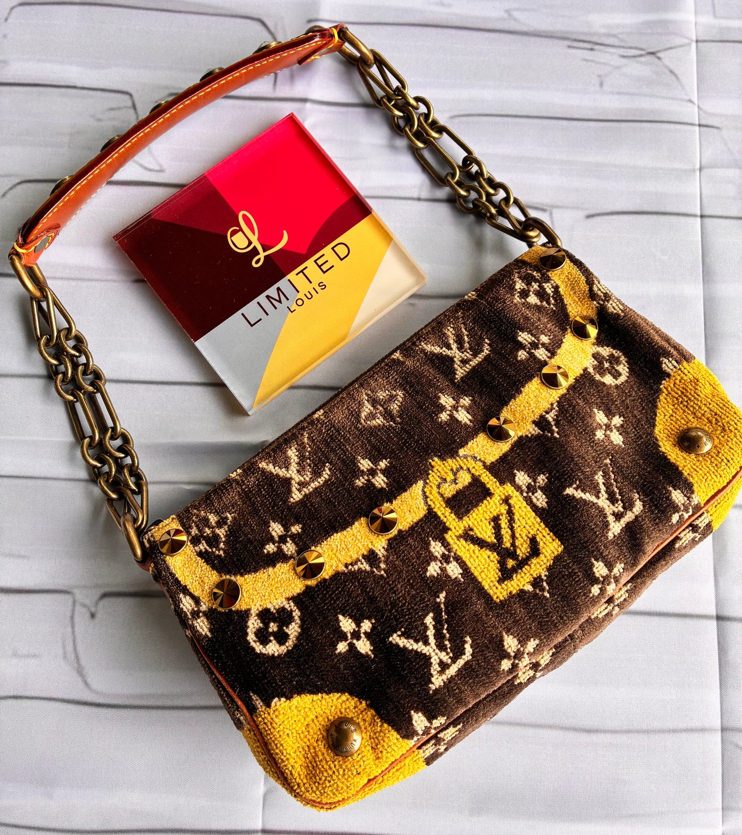 Pochette Trompe l oeil