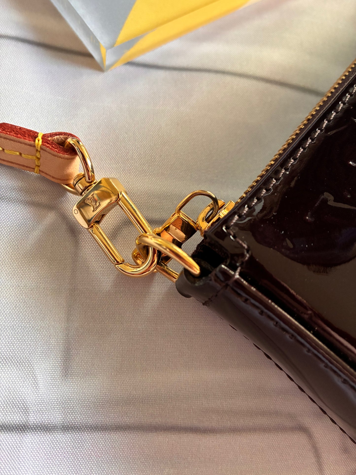 Pochette Vernis