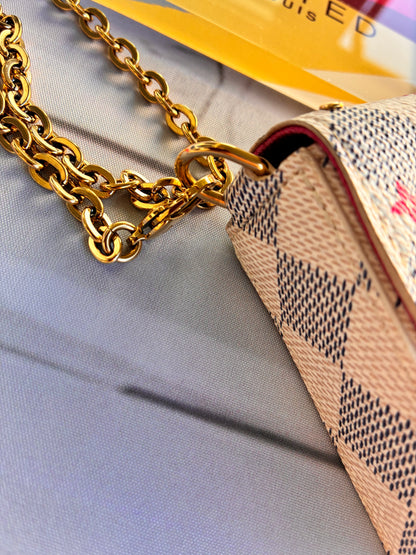 Felicie Damier Azur Studs