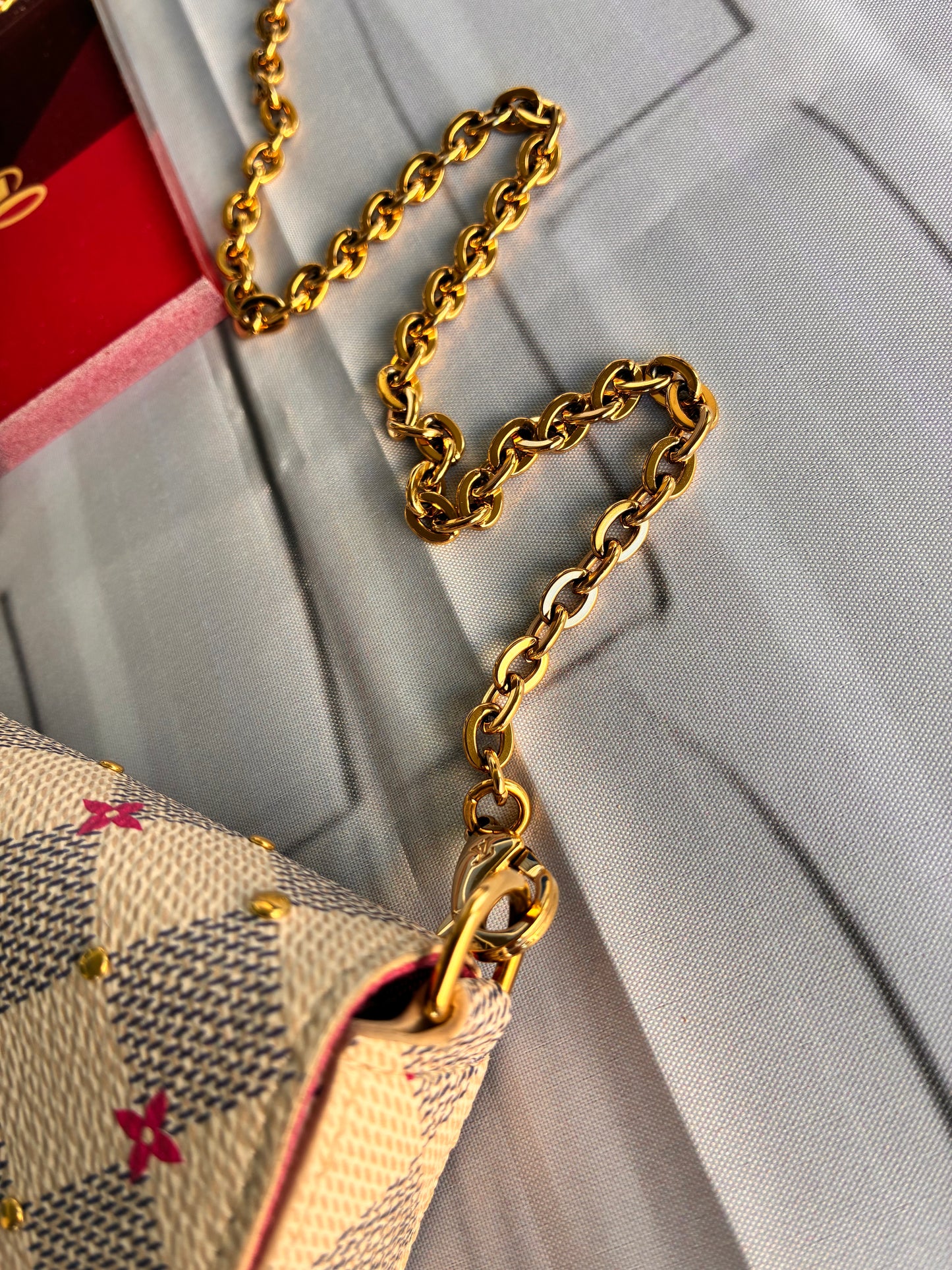 Felicie Damier Azur Studs