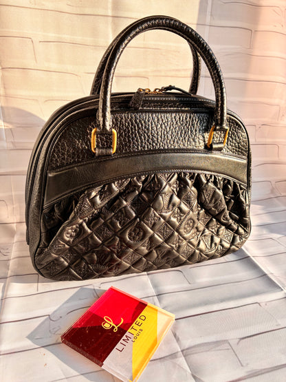 Mitzi Vienna schwarz