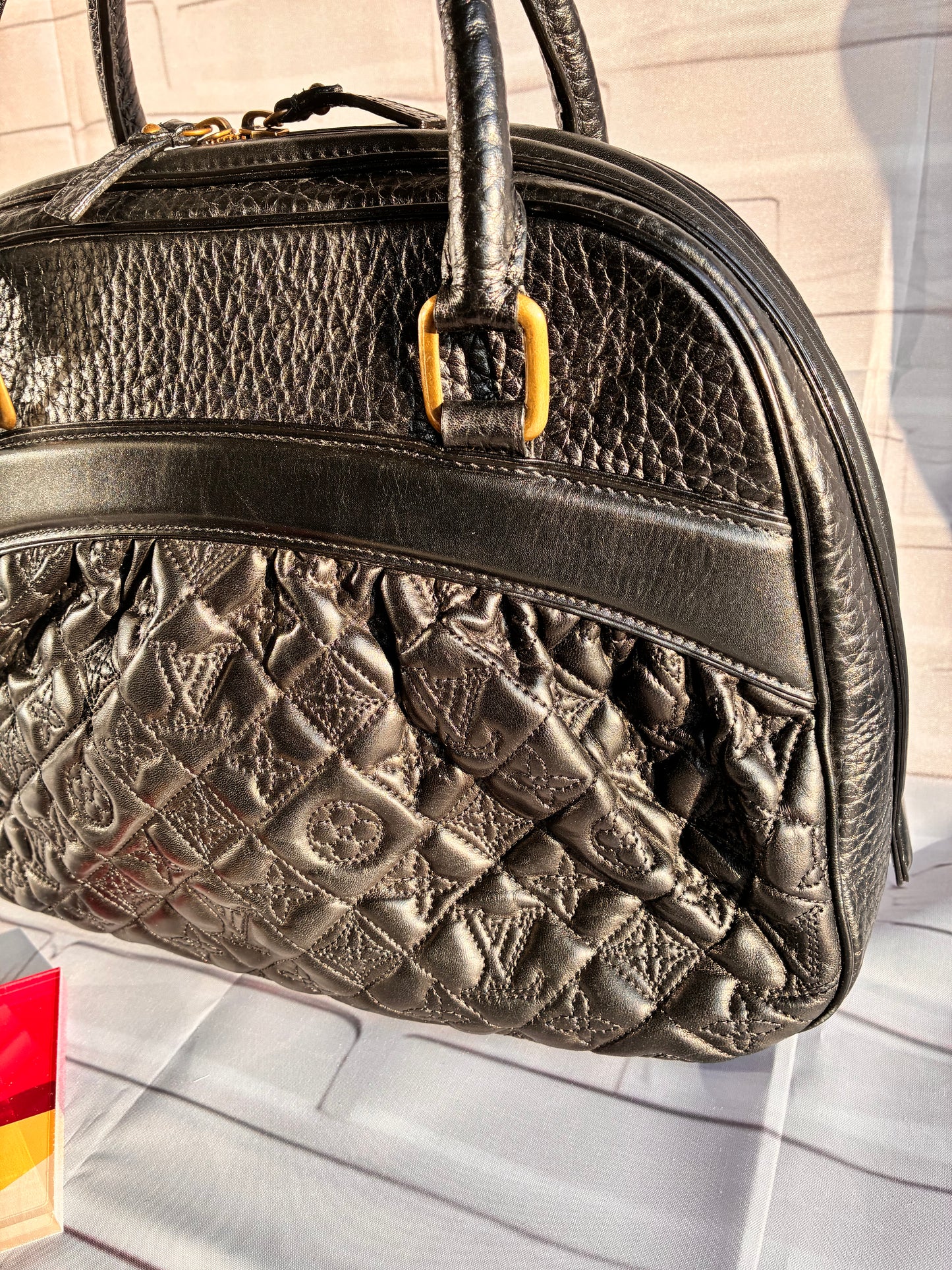 Mitzi Vienna schwarz