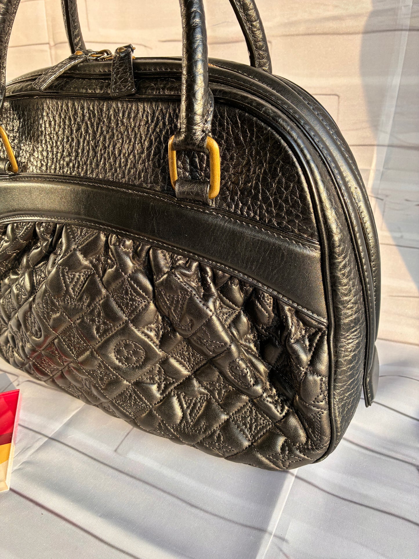 Mitzi Vienna schwarz