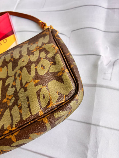 Pochette Graffiti grün