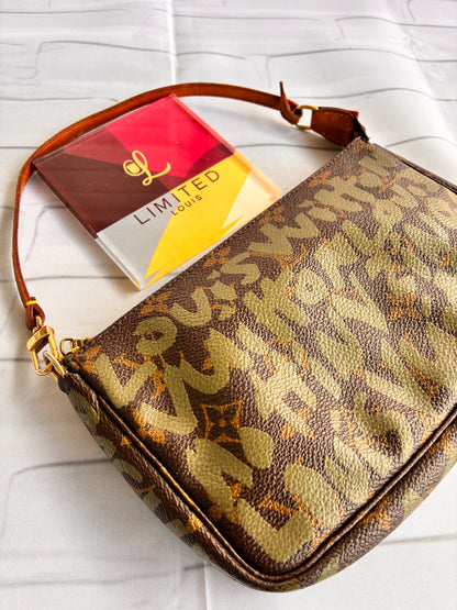 Pochette Graffiti grün