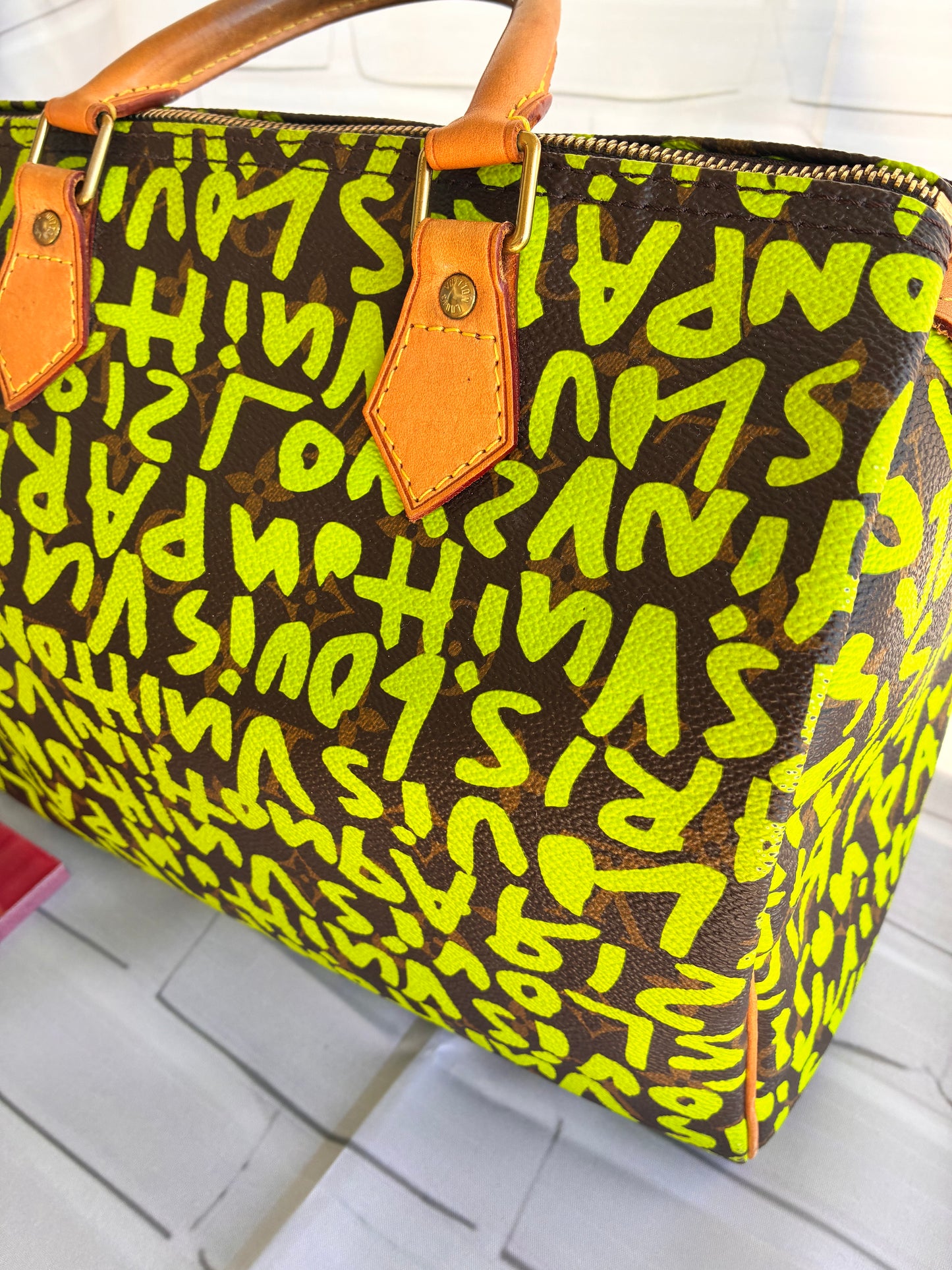 Speedy Graffiti grün