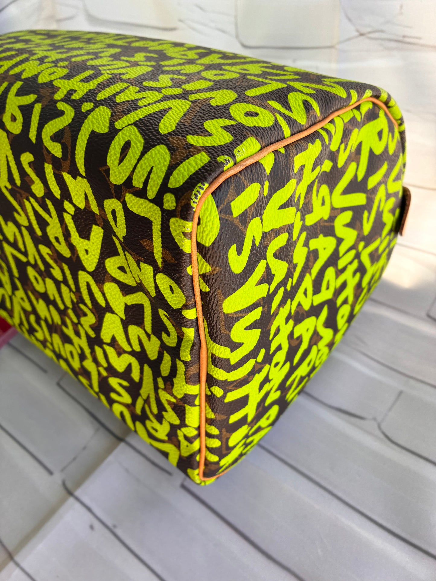 Speedy Graffiti grün